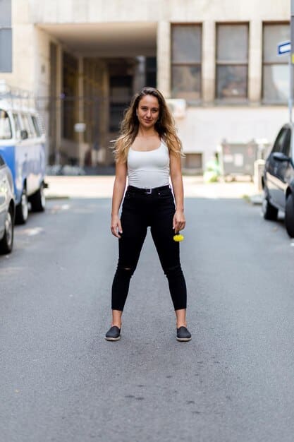 Athleisure Outfits 2025: 5 Stylish Ways to Wear Workout Clothes